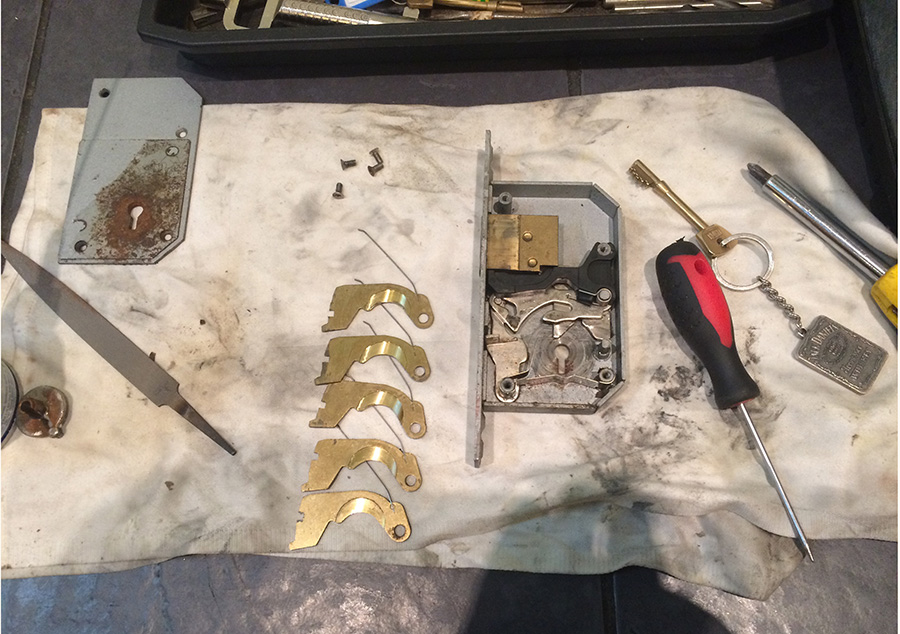 lock repair gardner street brighton