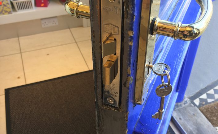 commercial locksmith brighton